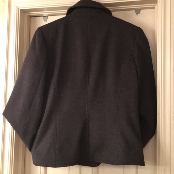 DKNY short jacket coat size medium - Picture 3 of 7